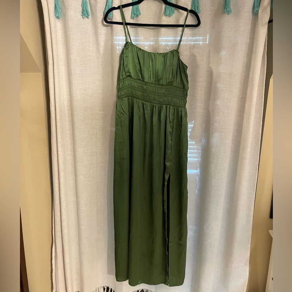 Green Midi Abercrombie and Fitch Dress